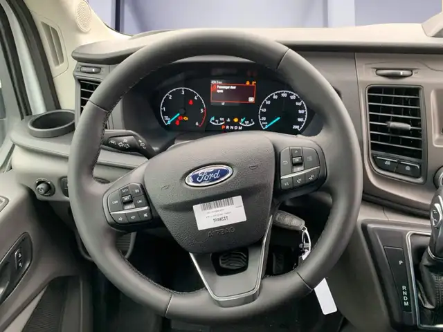 Ford Transit view 11