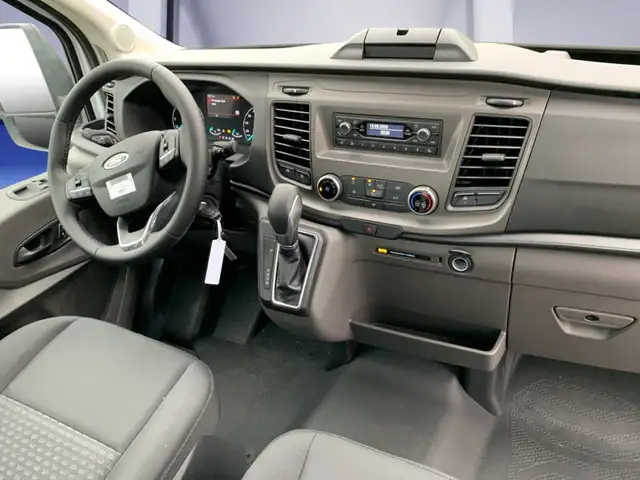 Ford Transit view 10