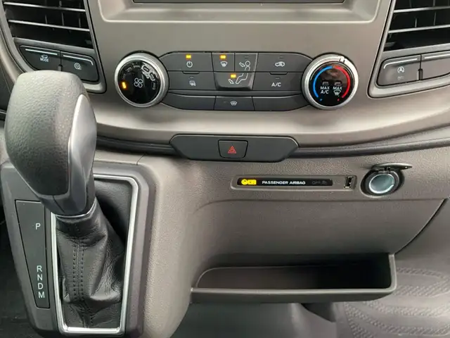 Ford Transit view 15