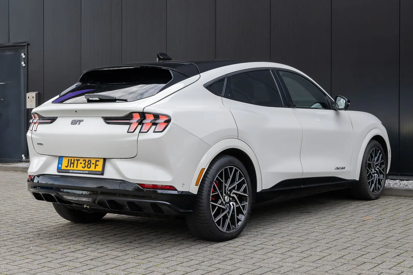 Ford Mustang Mach-E GT Extended AWD 98 kWh | 100% dealeronderhouden | Blanc - 2