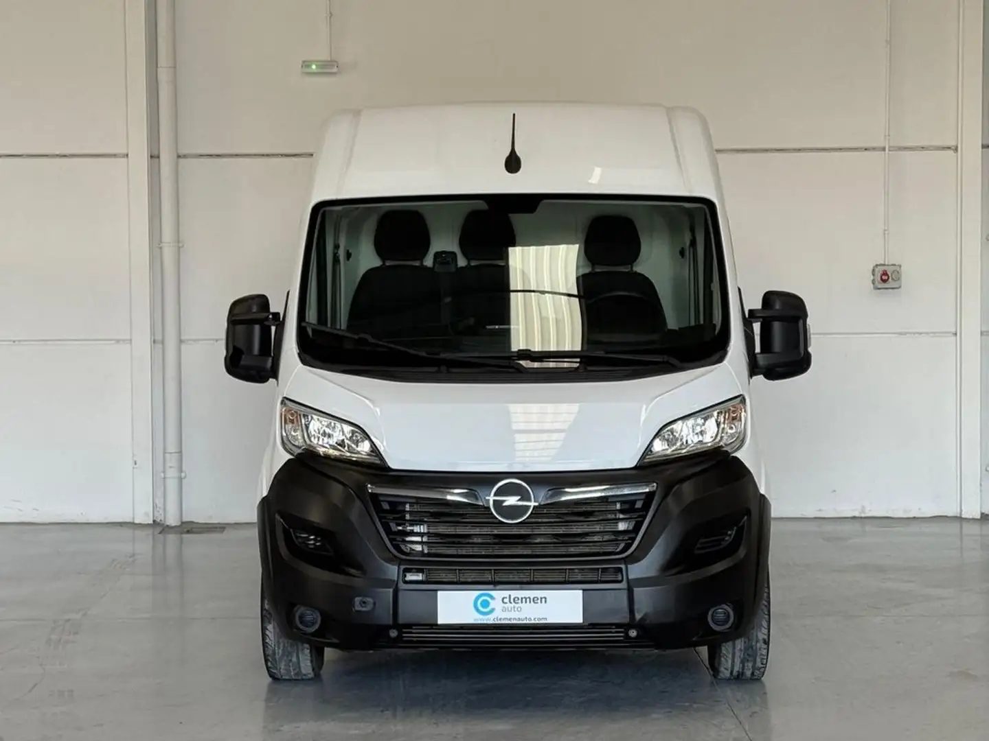 Opel Movano Fg. 2.2 BlueHDI Base 140 L2H2 3500 Weiß - 2