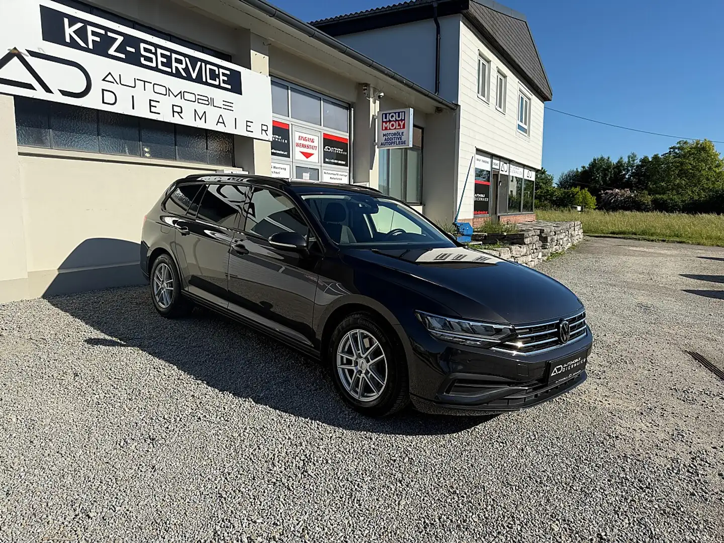 Volkswagen Passat Variant Business 2,0 SCR TDI DSG ''LED*CARPLAY*SIHZ*NAVI'' Grau - 2