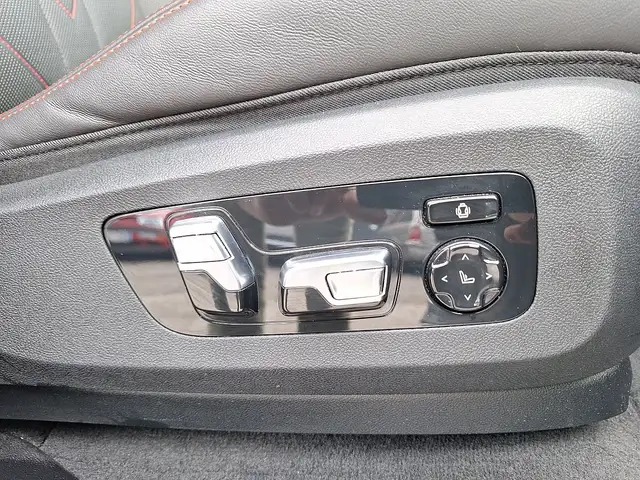 BMW XM Label Red 29,4kWh Aut. *VOLL* Ansicht 18