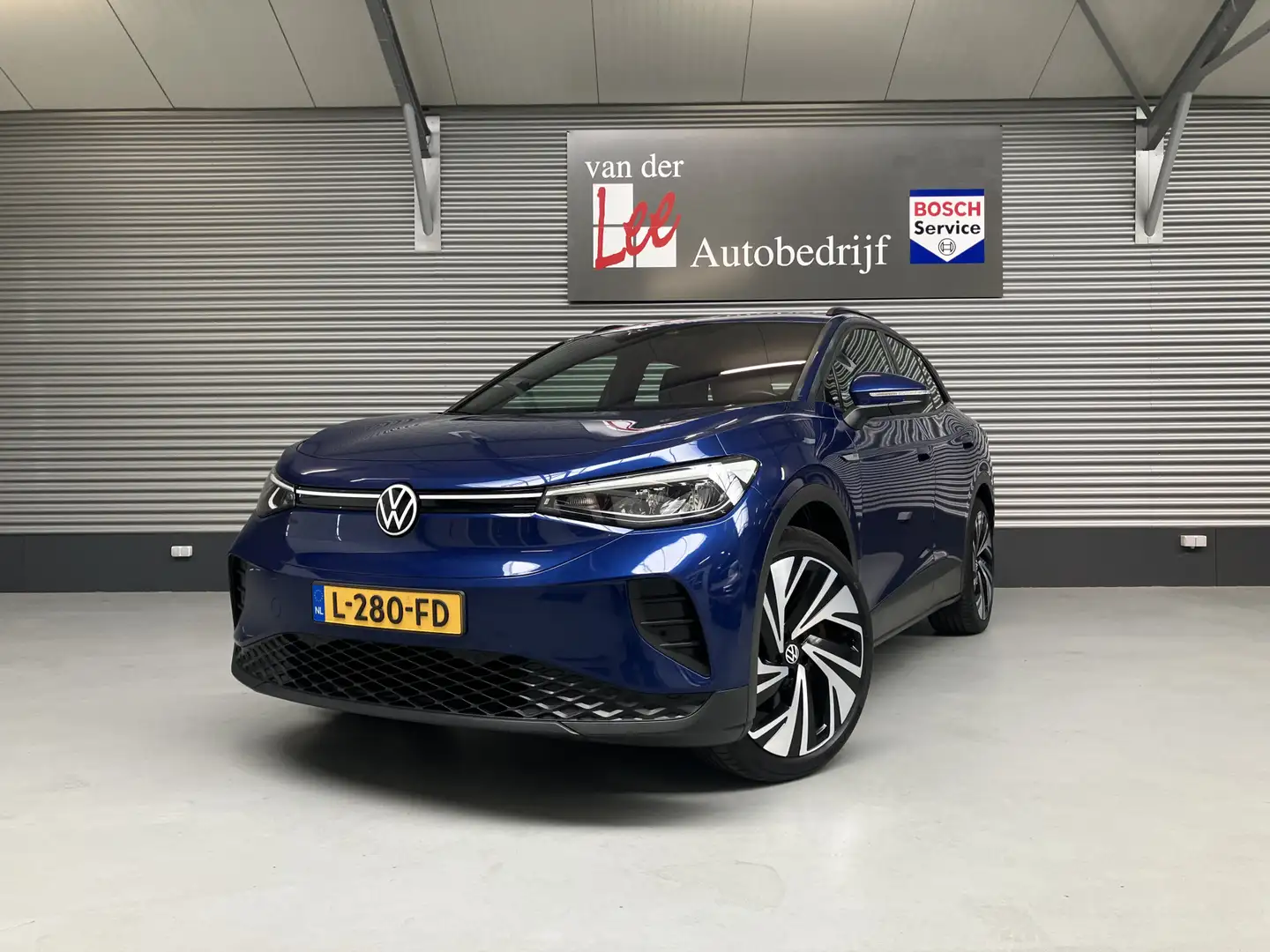 Volkswagen ID.4 77 kWh 204 PK PRO/TREKHAAK/21INCH/NAVI/STOEL/STUUR Blauw - 1
