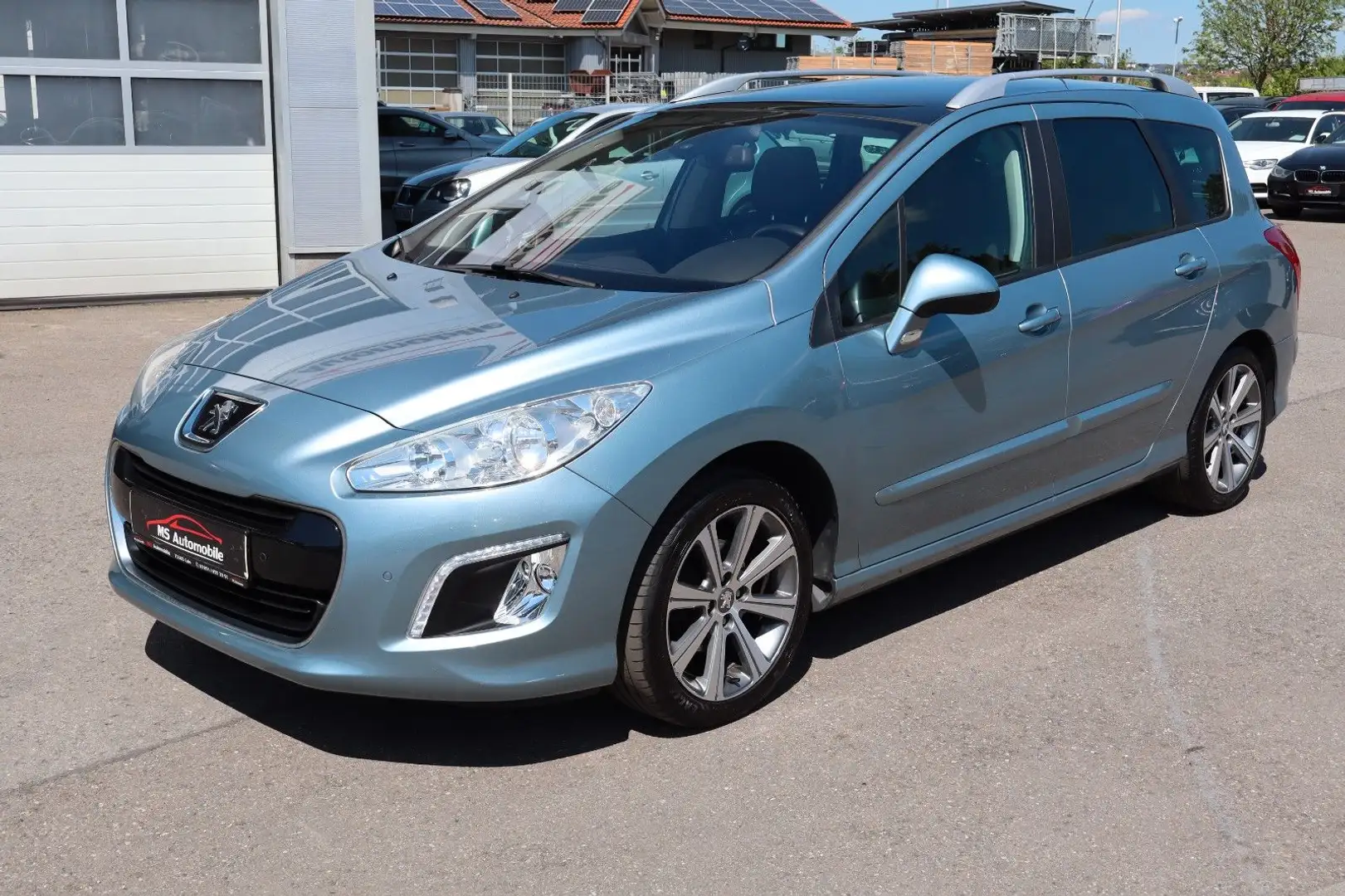 Peugeot 308 SW Allure 120 VTi Pano_1.Hand + Scheckheft Blau - 1