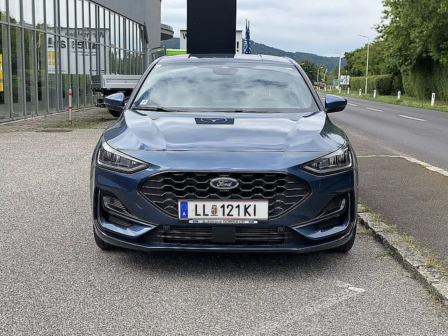 Ford Focus 1,0 EcoBoost ST-Line Style Blau - 1