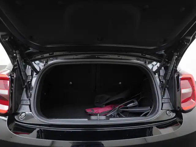 Fiat 500e view 28