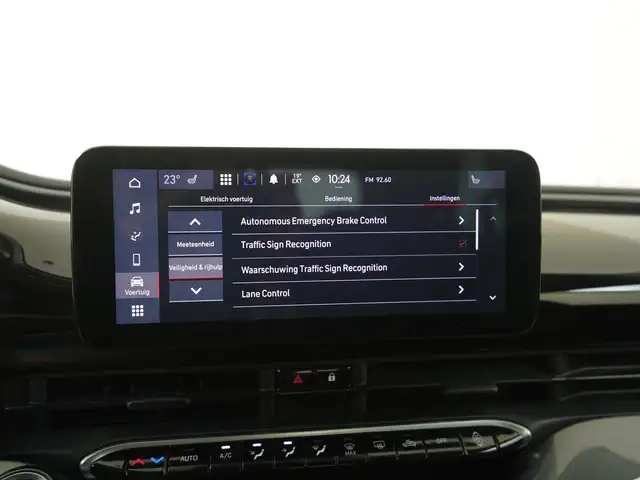 Fiat 500e view 19