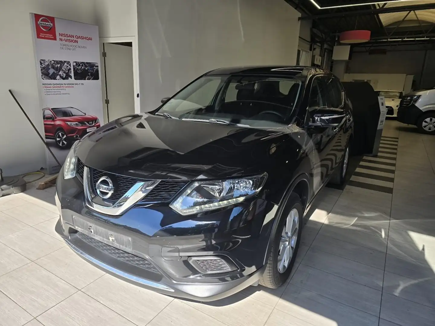 Nissan X-Trail 1,6 Benzine//163pk//Airco//Trekhaak Black - 1