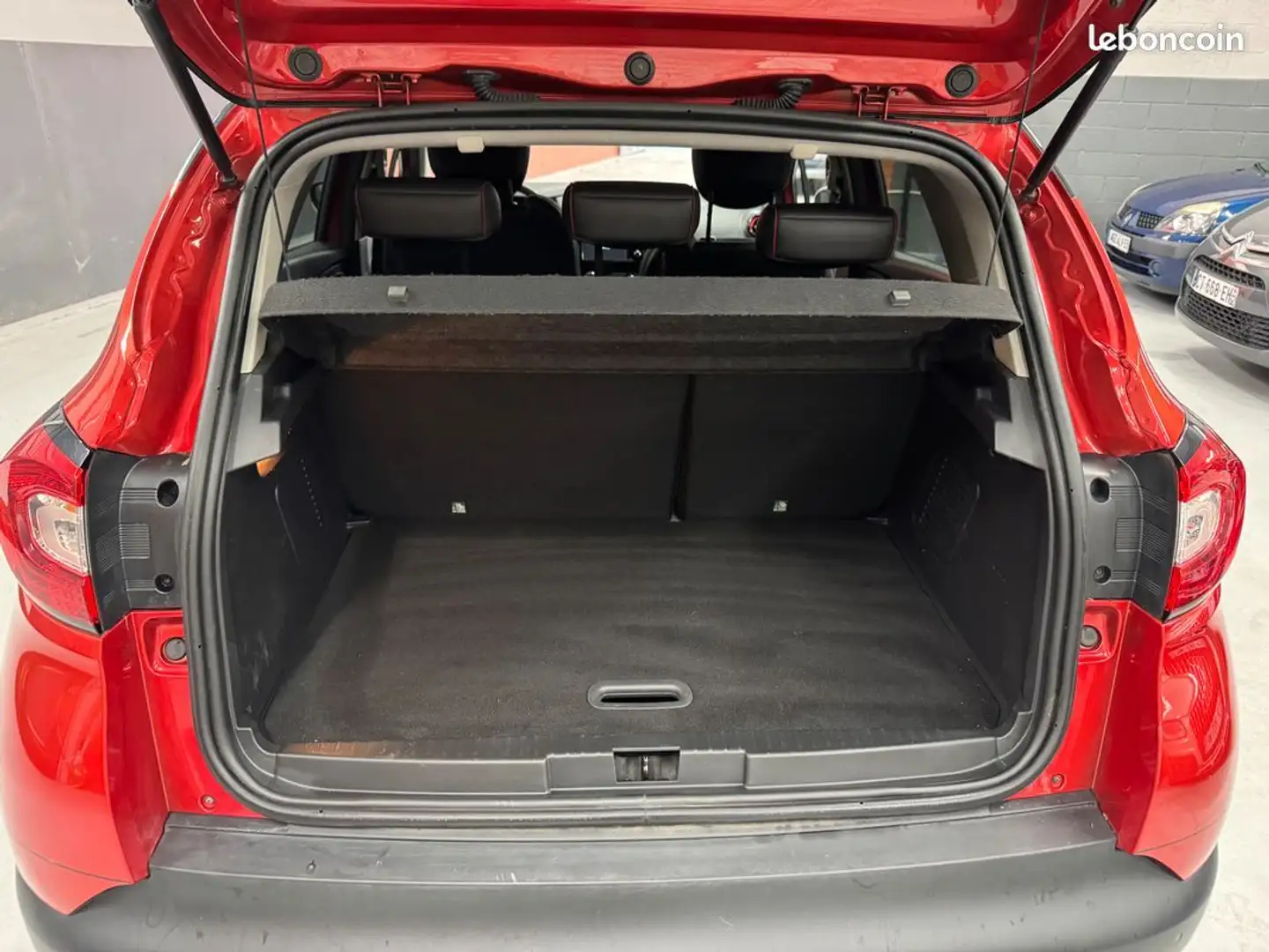 Renault Captur I (J87) 1.5 dCi 110ch garantie Красный - 2