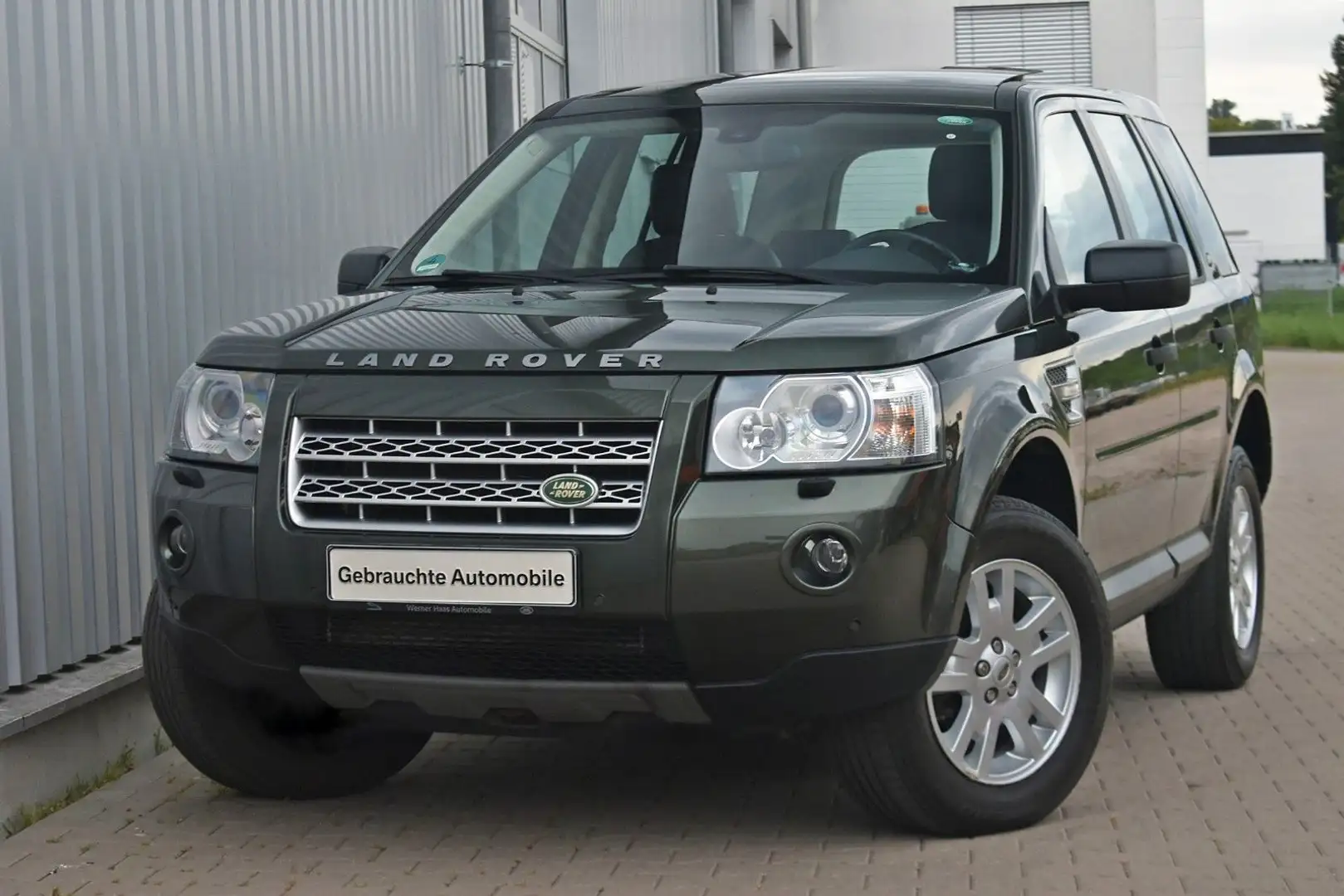 Land Rover Freelander TD4*Pano! Navi! Leder! AHK! HU Neu!* Grün - 2