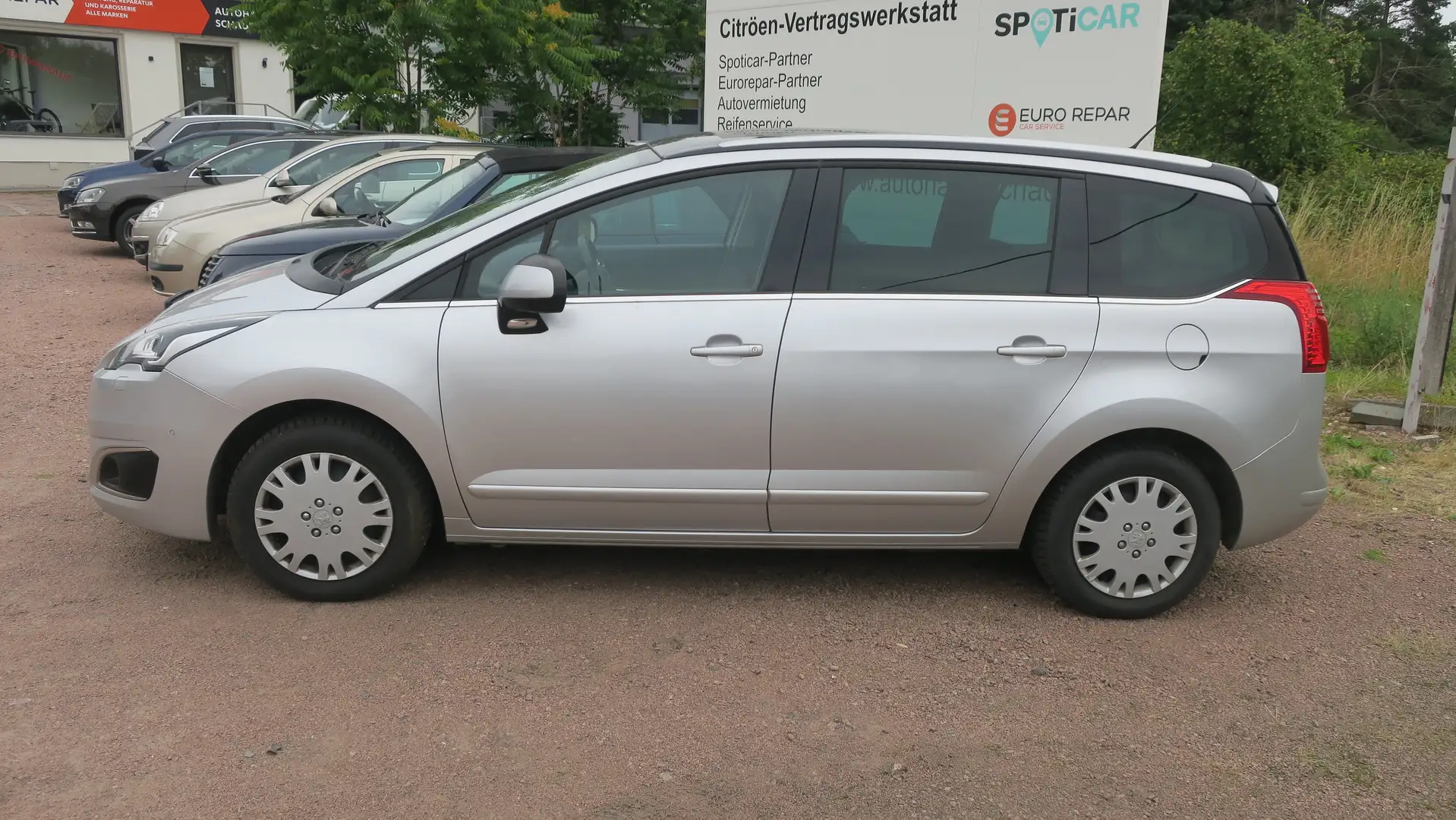 Peugeot 5008 5008 BlueHDI 120Allure+HEAD UP+PANO+PDC+7 SITZE Argintiu - 2
