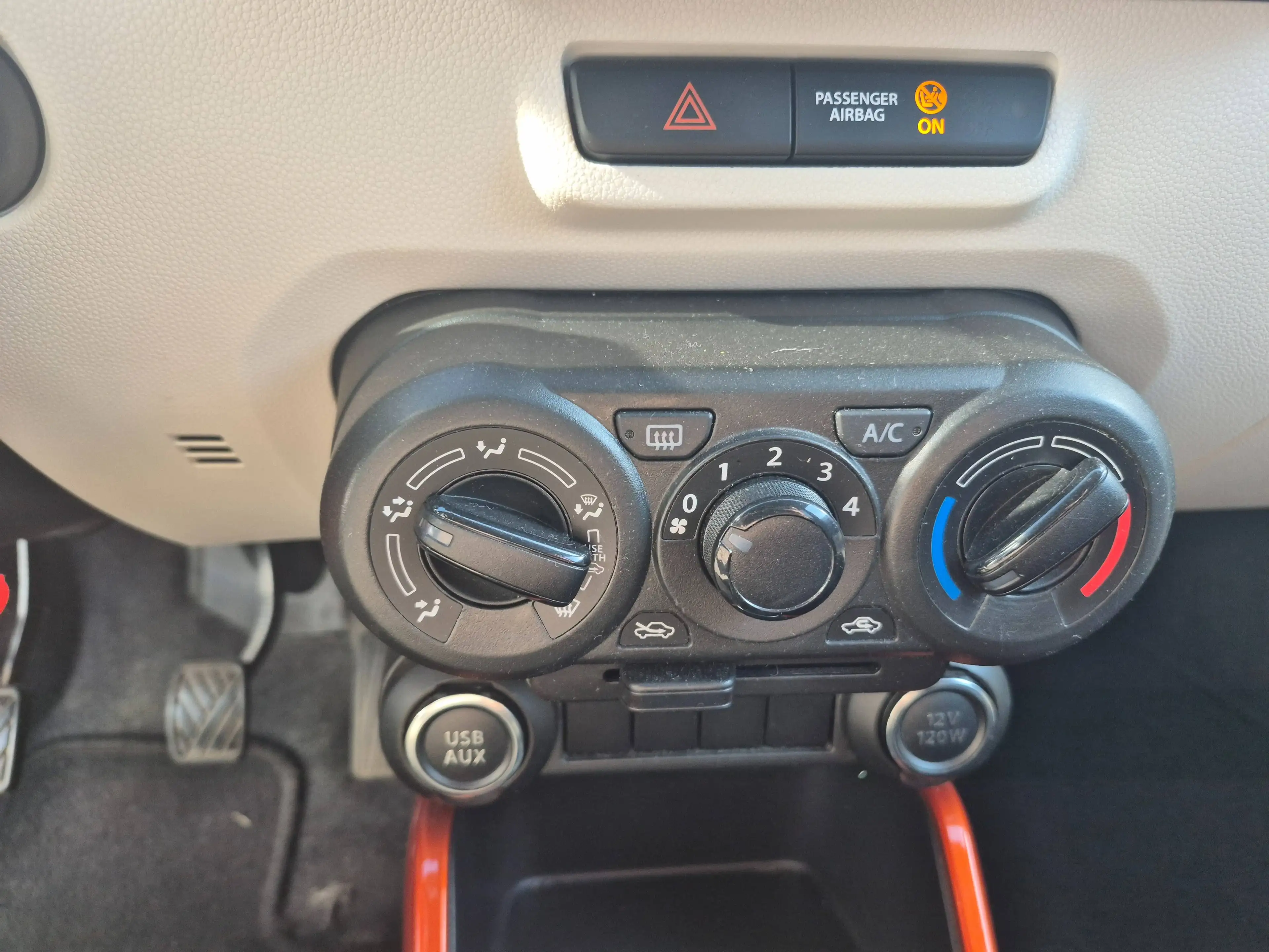 Suzuki Ignis Ignis 1.2i GL (EU6d-TEMP) — photo 14