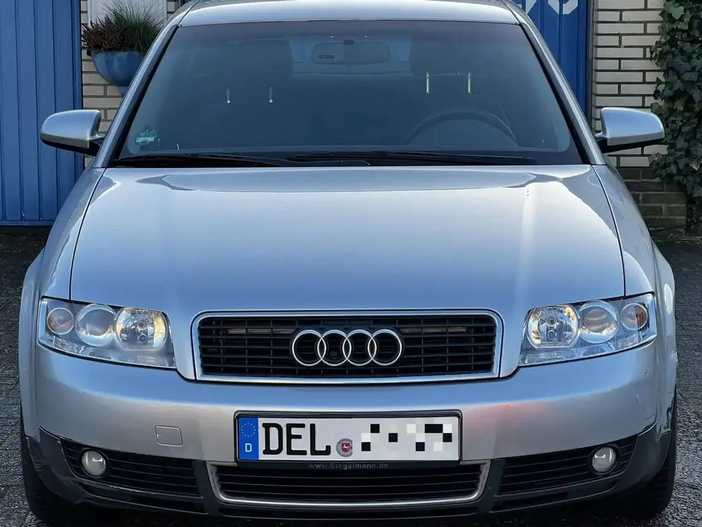 Audi A4 Silber - 1