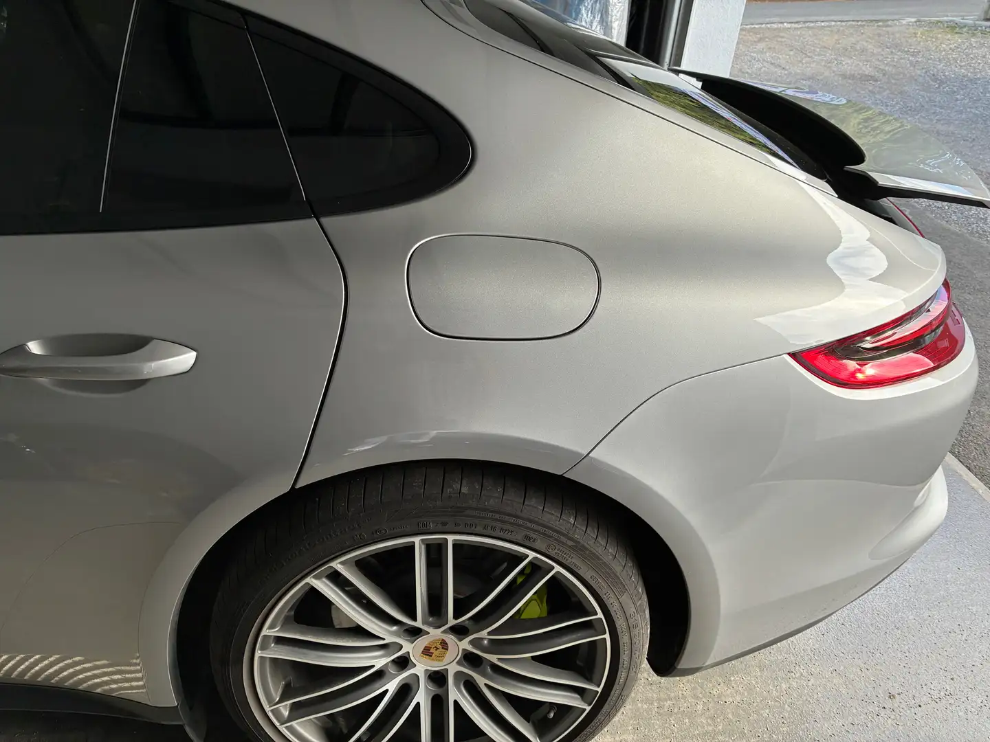 Porsche Panamera Panamera 4 Executive Aut. Grau - 2