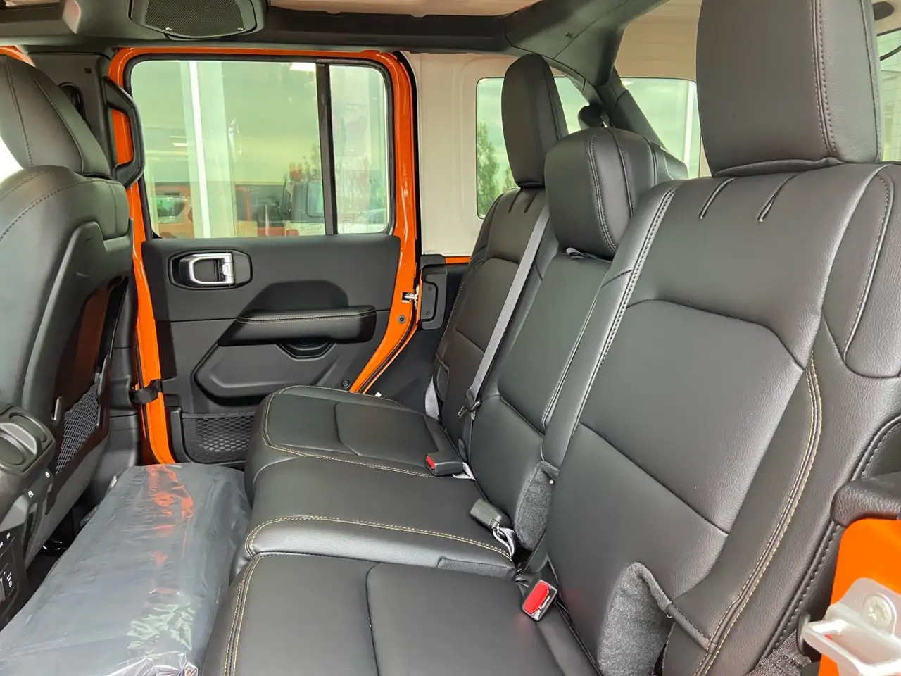 Jeep Wrangler photo Jeep Wrangler