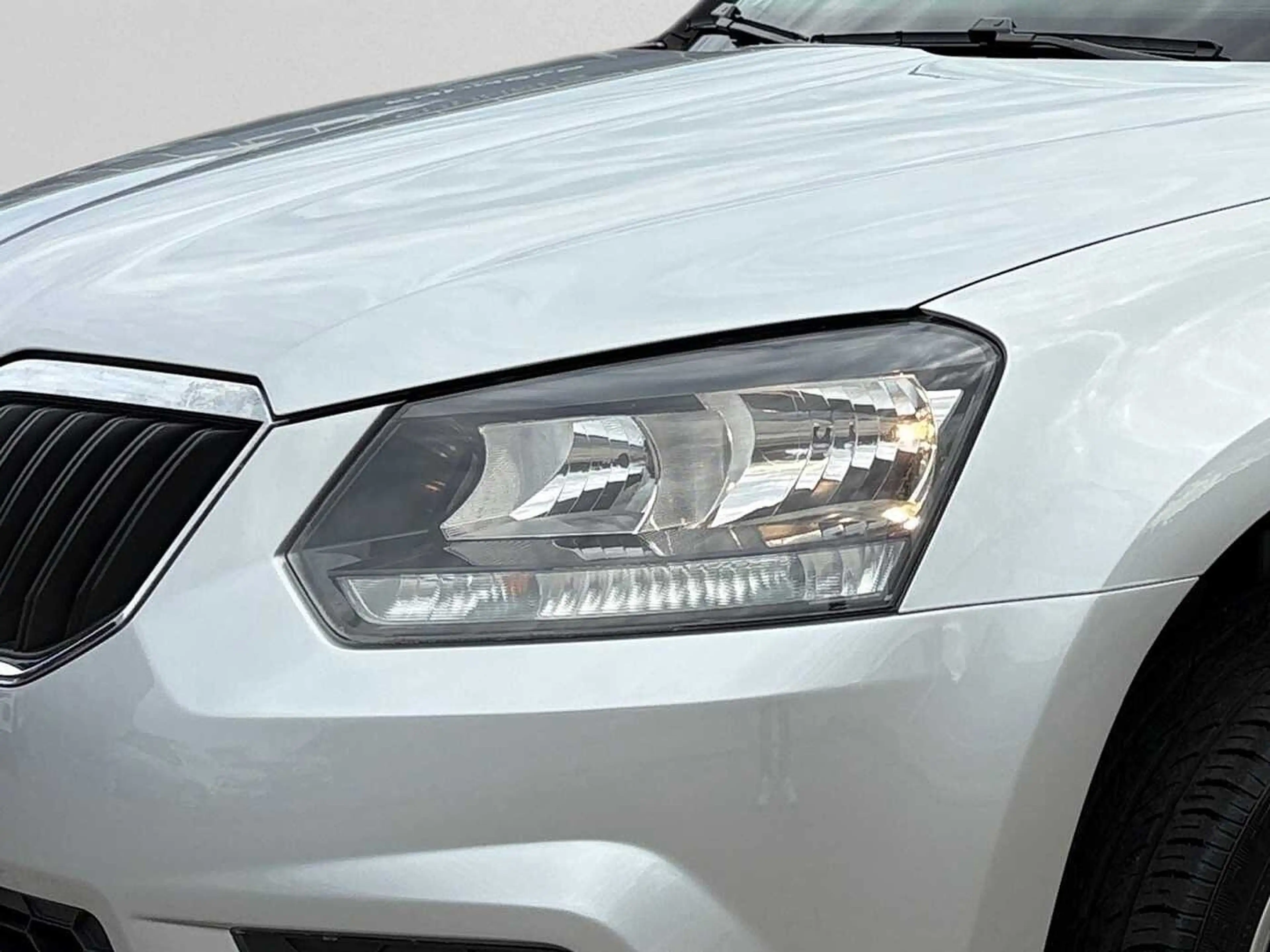Skoda Yeti 1.2 TSI Garantie Steuerkettensatz Neu Navi Tempoma — photo 7