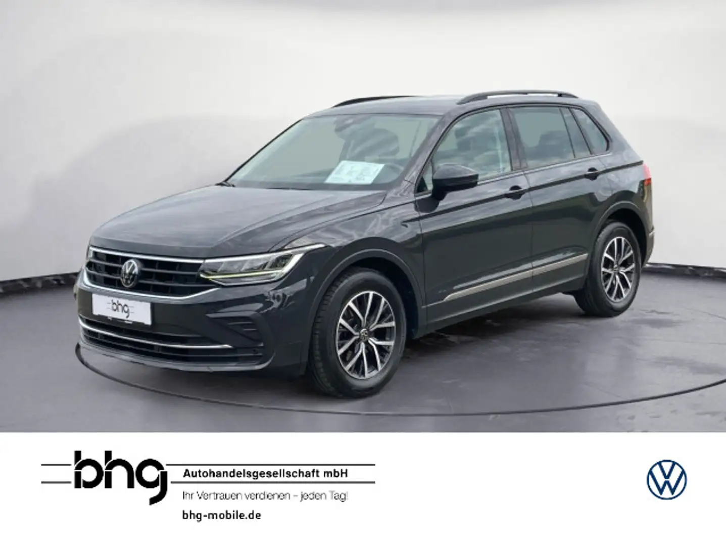 Volkswagen Tiguan 2.0 TDI Life DSG PDC ACC NAVI LED DAB Gris - 1