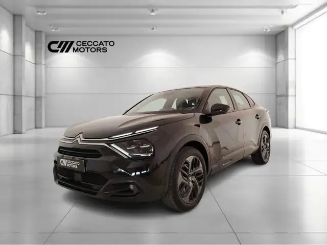 Citroen C4 X 1.2 hybrid Business 136cv e-dcs6