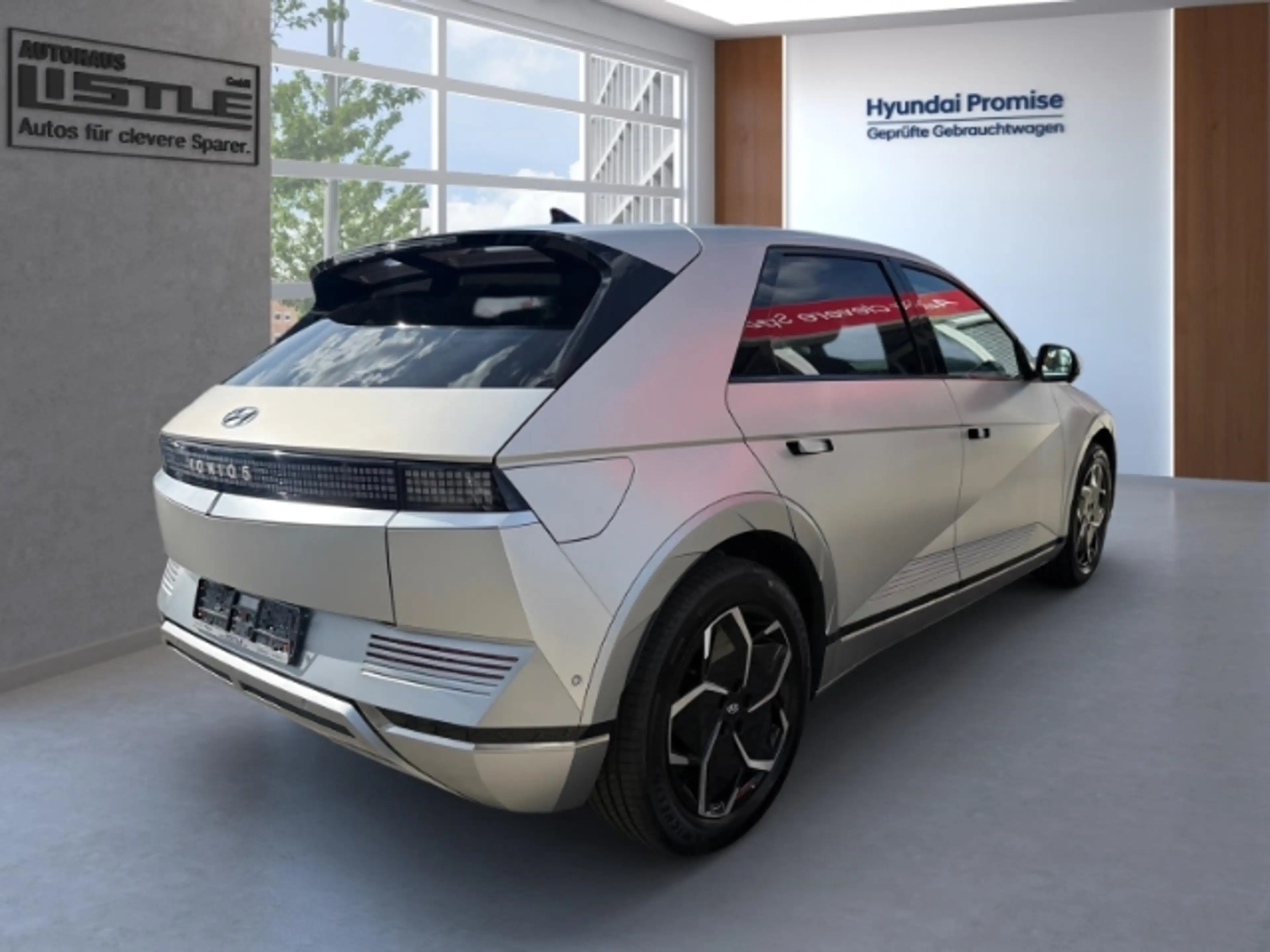 Hyundai IONIQ 5 Uniq Elektro +KLIMA+LEDER+PDC+RFK+ACC+UVM+ — photo 3