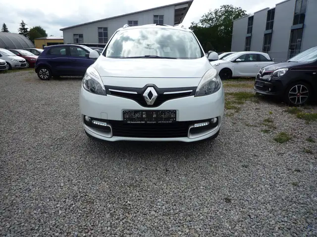 Renault Grand Scenic Grand Paris