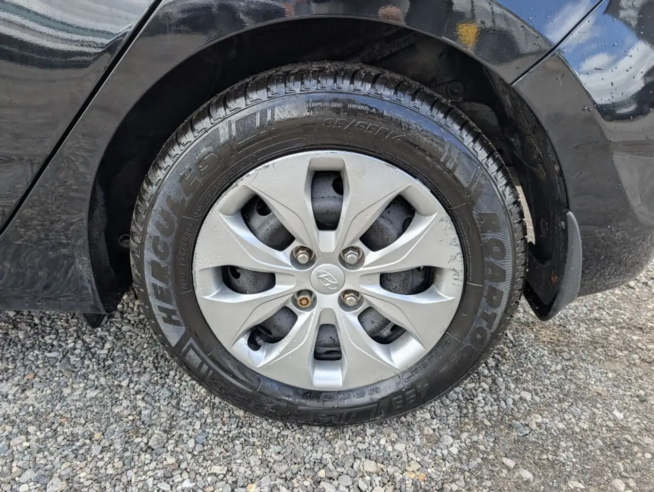 Hyundai ACCENT снимка Hyundai ACCENT