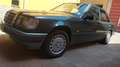 Mercedes-Benz 250 124 Grün - thumbnail 2