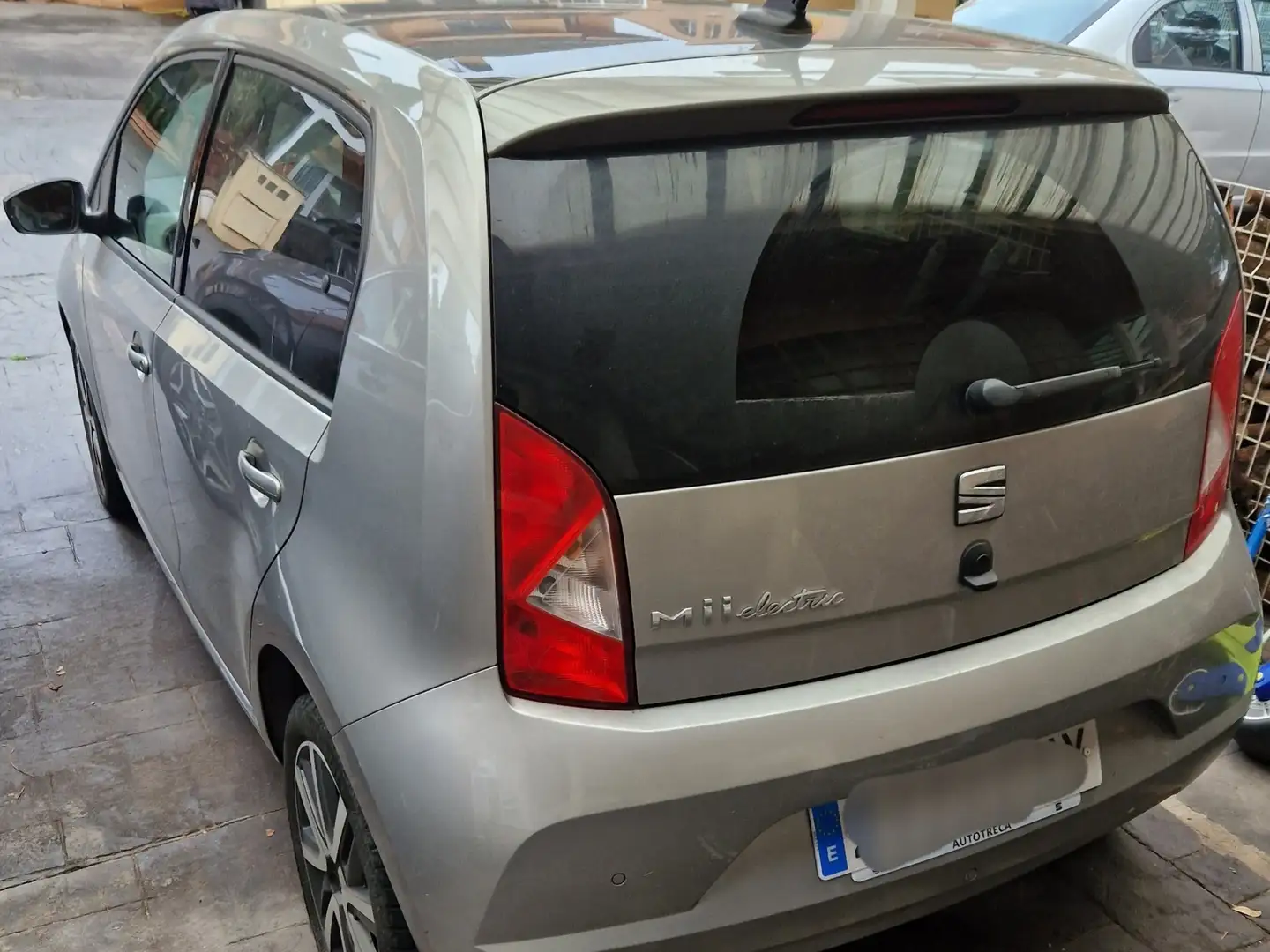 SEAT Mii Electric Plus Grey - 2