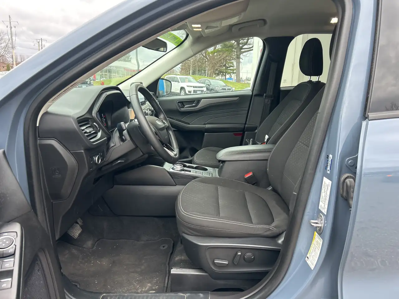 Ford Escape снимка Ford Escape