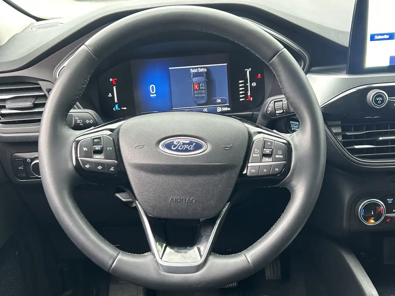 Ford Escape снимка Ford Escape