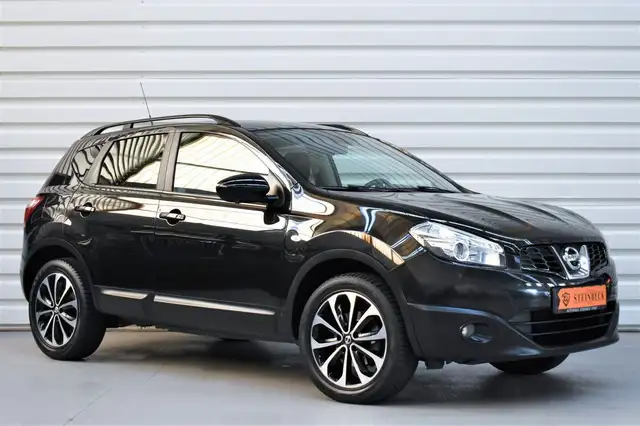 Nissan Qashqai 1.6+360°Kamera+Panorama-Dach+64.300KM