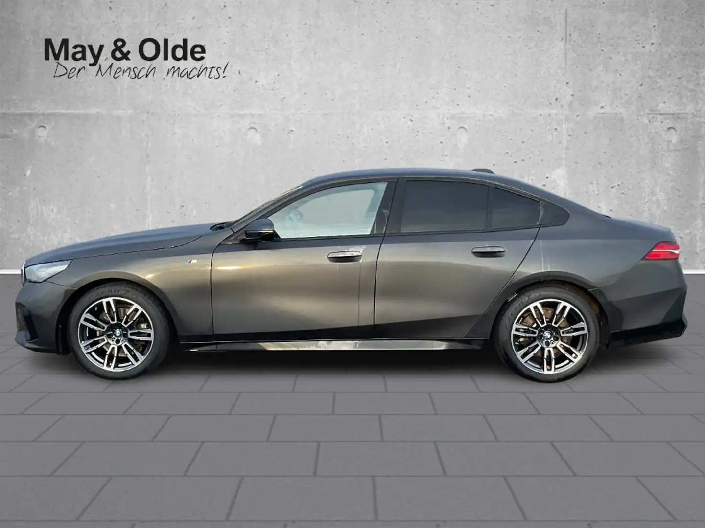 BMW 520 D Sportpaket Navi Digitales Cockpit Memory Sitze L Grau - 2