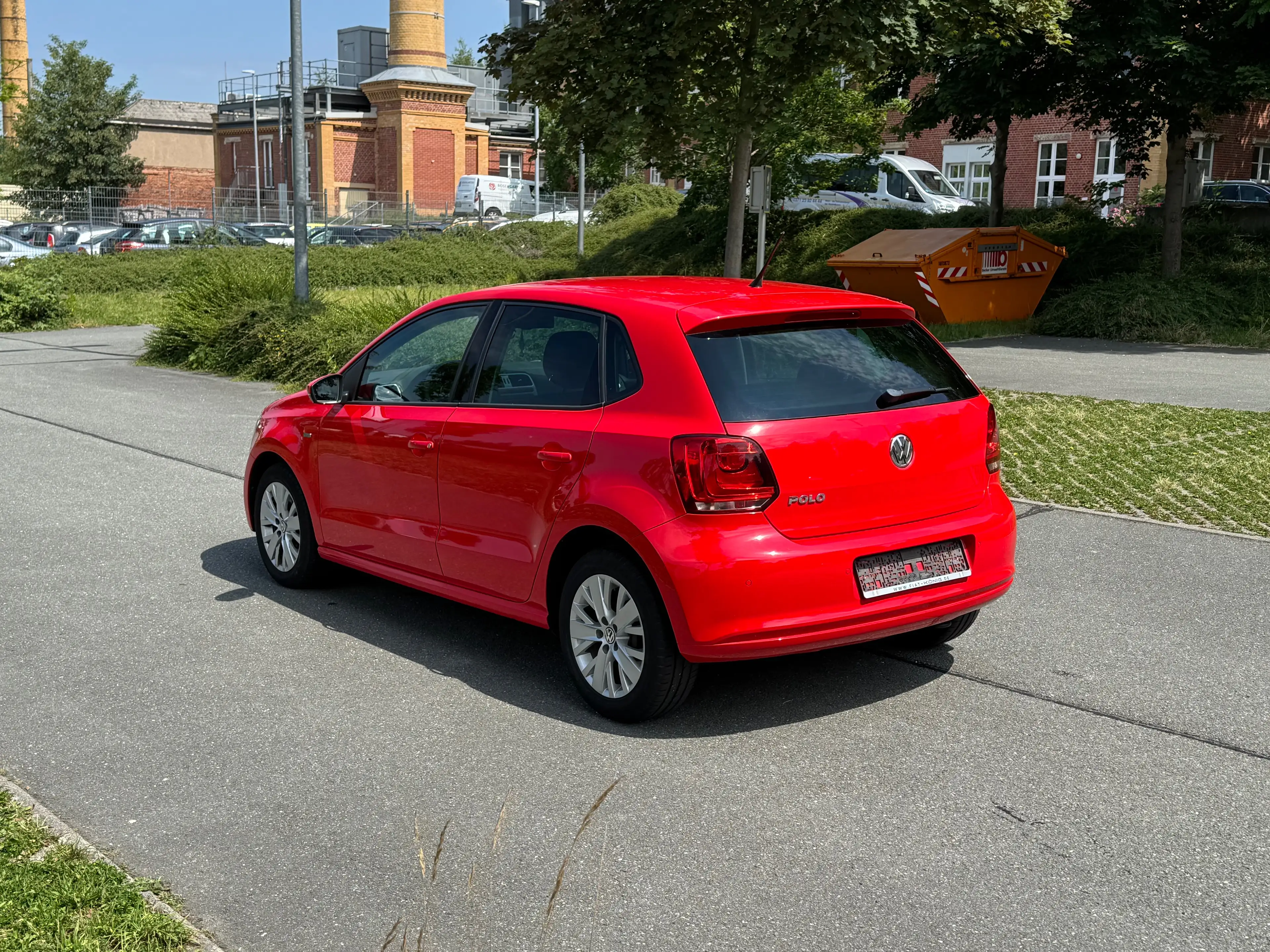 Volkswagen Polo Life * TÜV neu! — photo 7