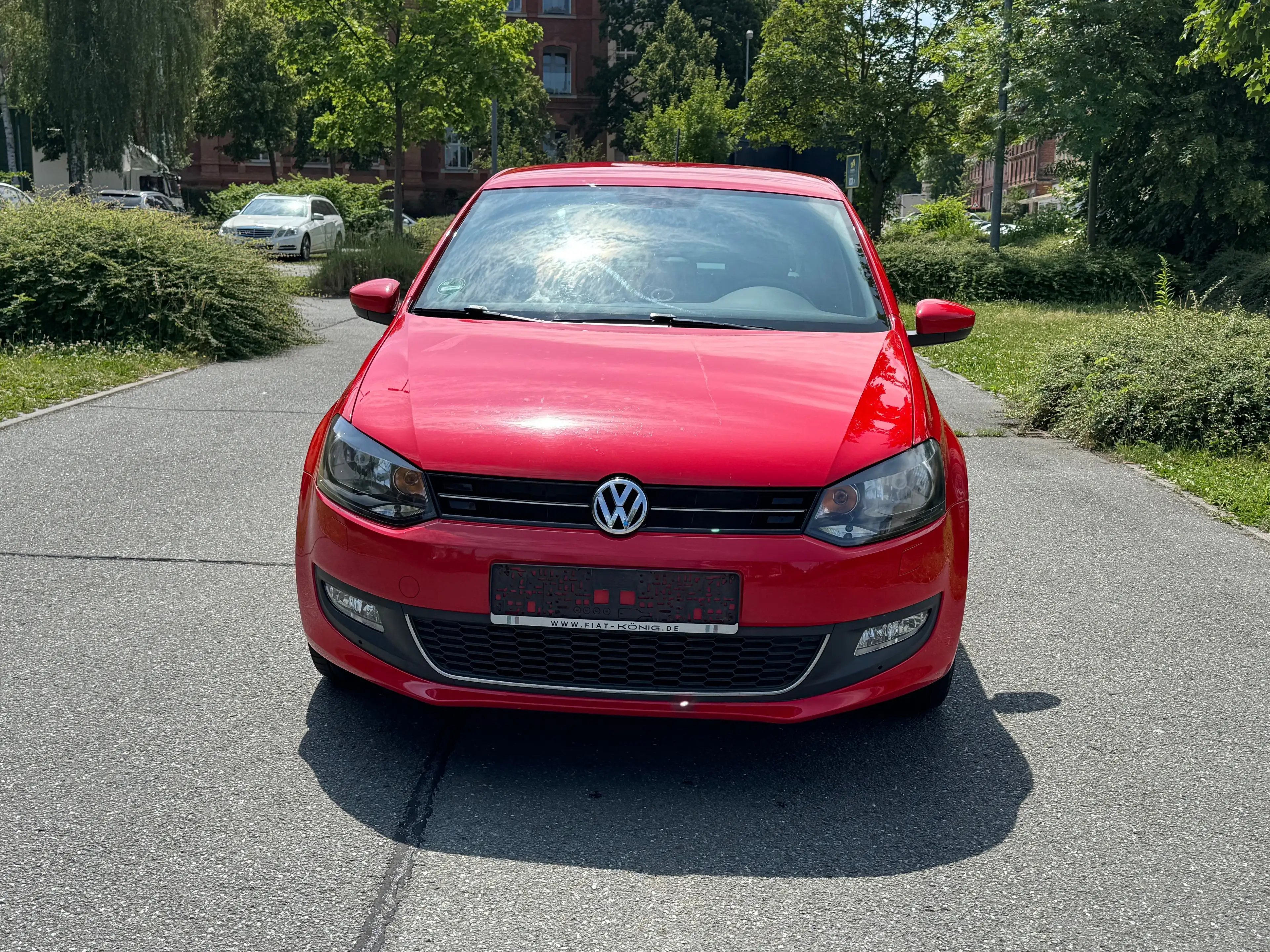 Volkswagen Polo Life * TÜV neu! — photo 2