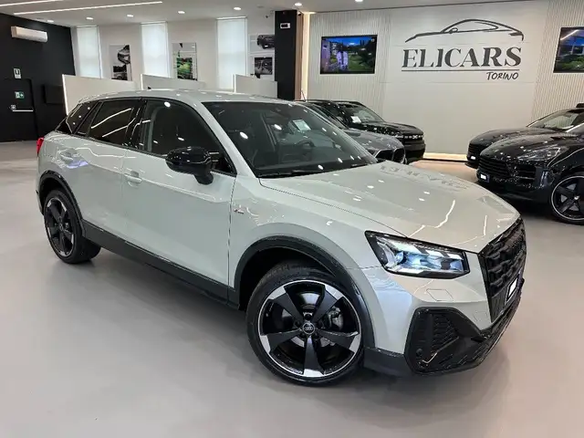 Audi Q2 35 TFSI S tronic S LINE EDITION