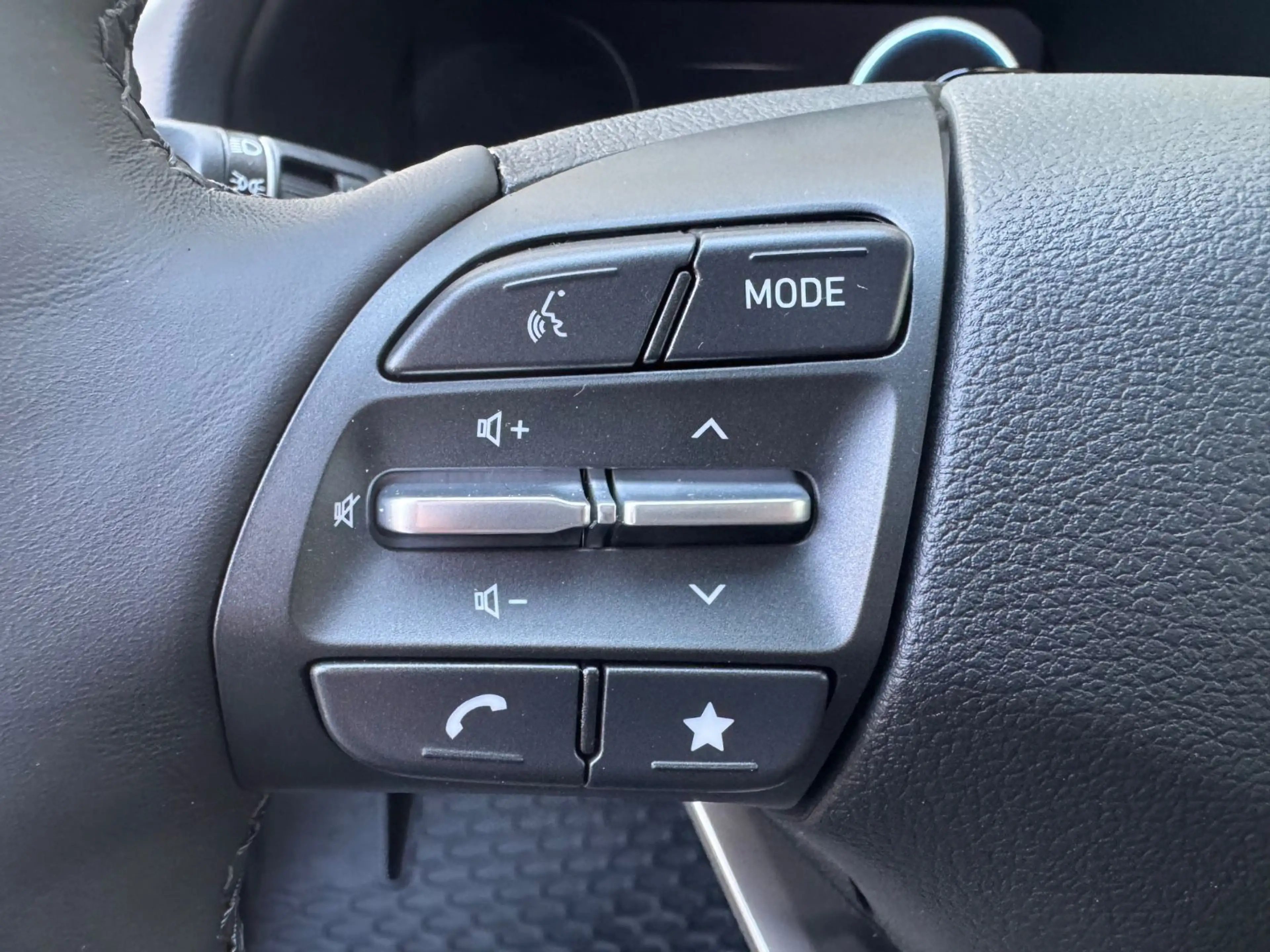 Hyundai i30 1,0 T- Gdi 115 PS Comfort Plus Edition — photo 23