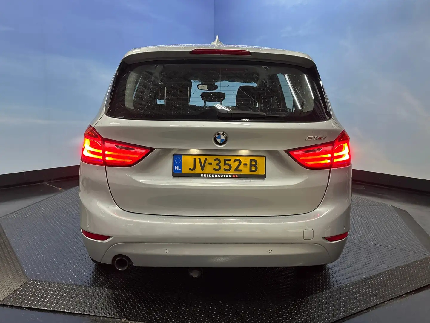BMW 216 2-serie Gran Tourer 216i Centennial Executive 7per Grijs - 2