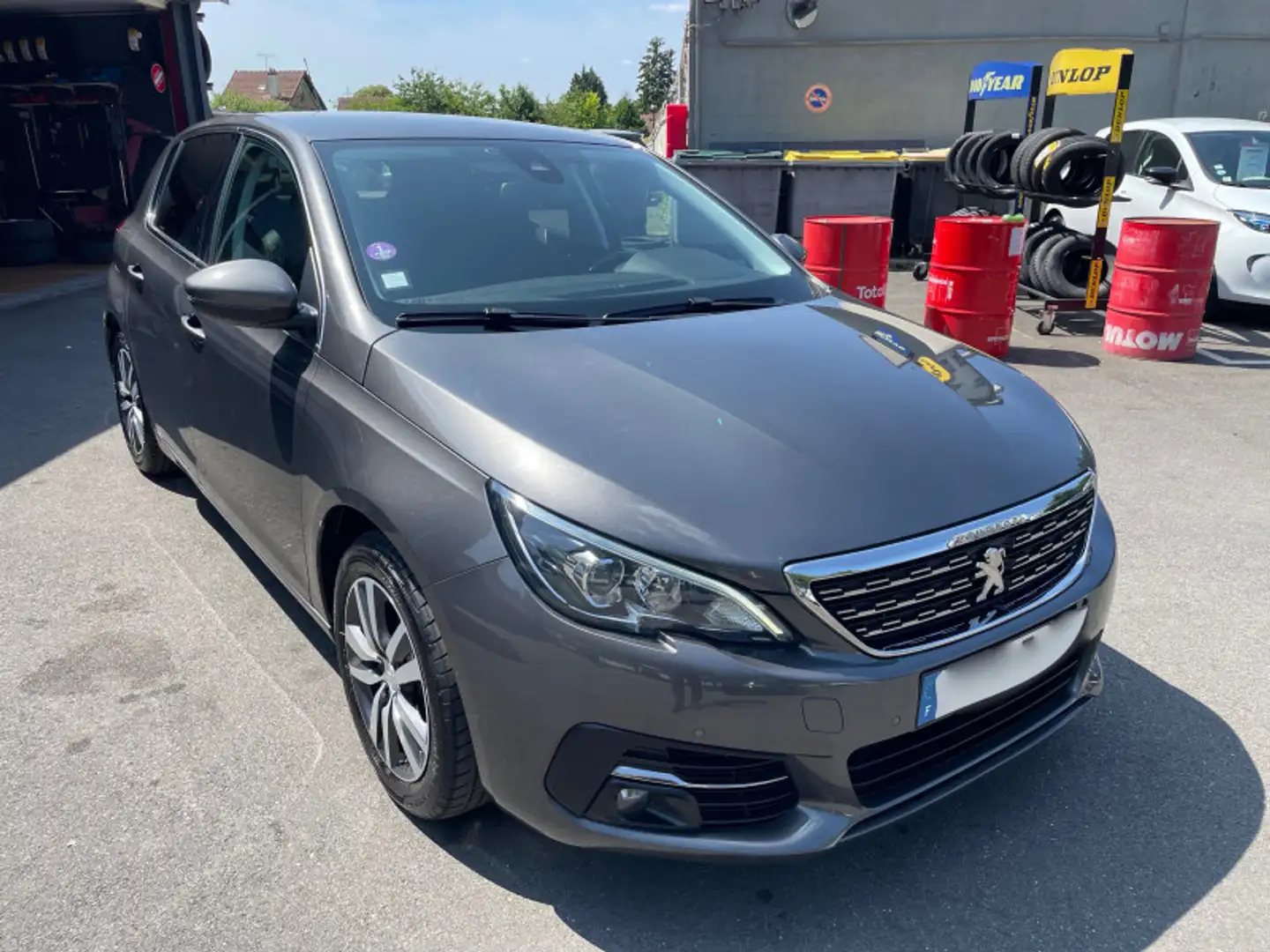 Peugeot 308 1.2 PURETECH 110CH E6.C S\u0026S ALLURE - 2