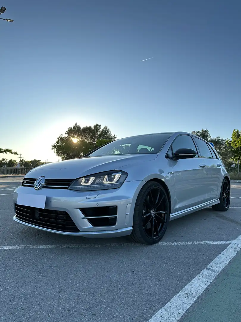 Volkswagen Golf R 4Motion 300cv - 1