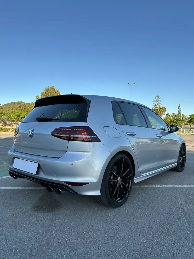 Volkswagen Golf R 4Motion 300cv - 2