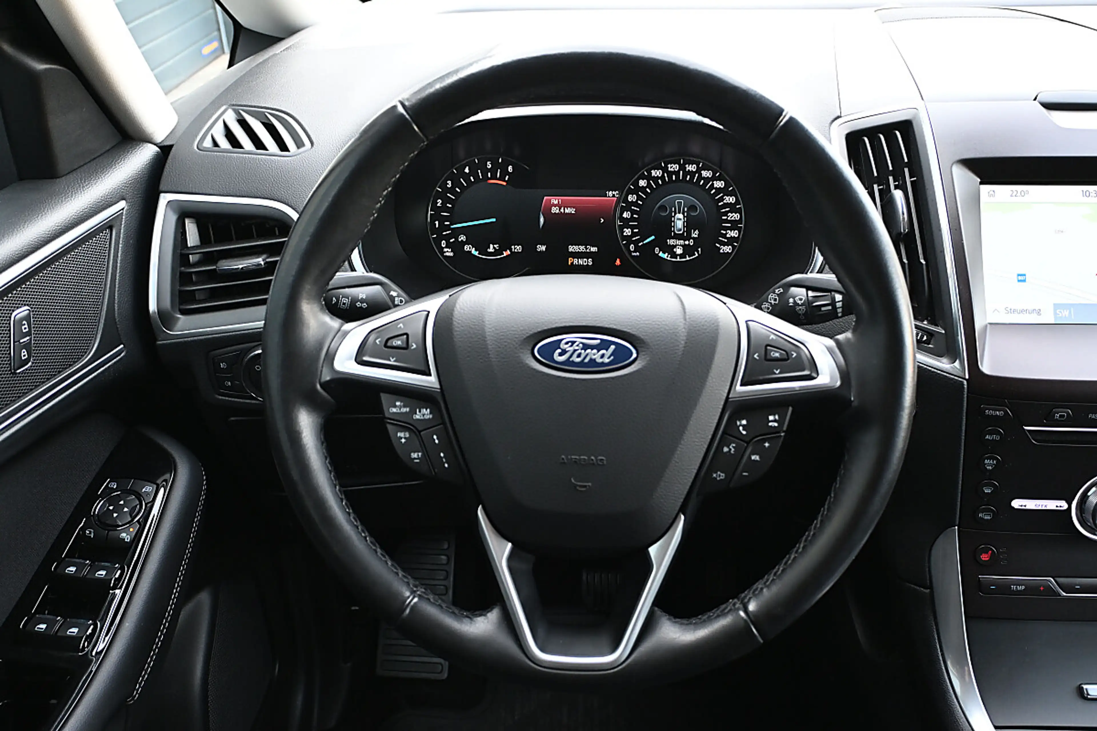 Ford Galaxy 2,0 EcoBlue Titanium Aut. ACC, adapt. LED, Navi... — photo 13