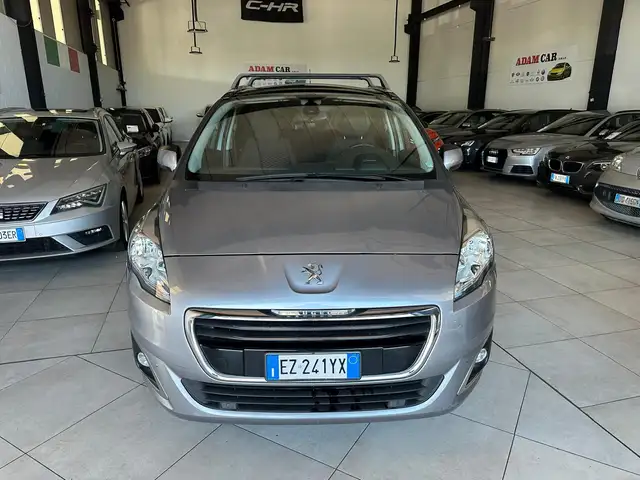Peugeot 5008 5008 I 2009 1.6 hdi 8v Access 115cv