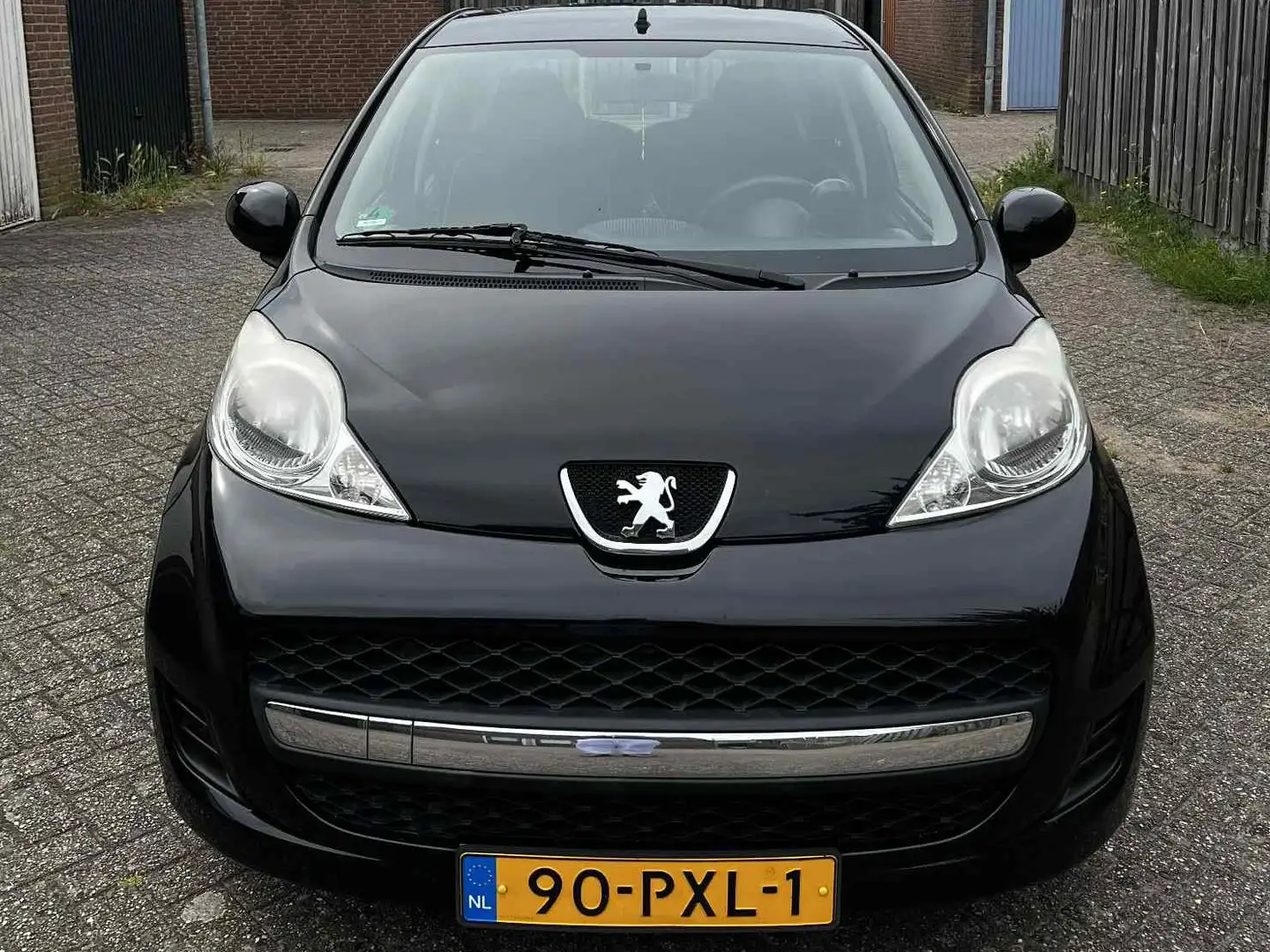 Peugeot 107 107 1.0-12V Millesim 200 / automaat /airco Noir - 2