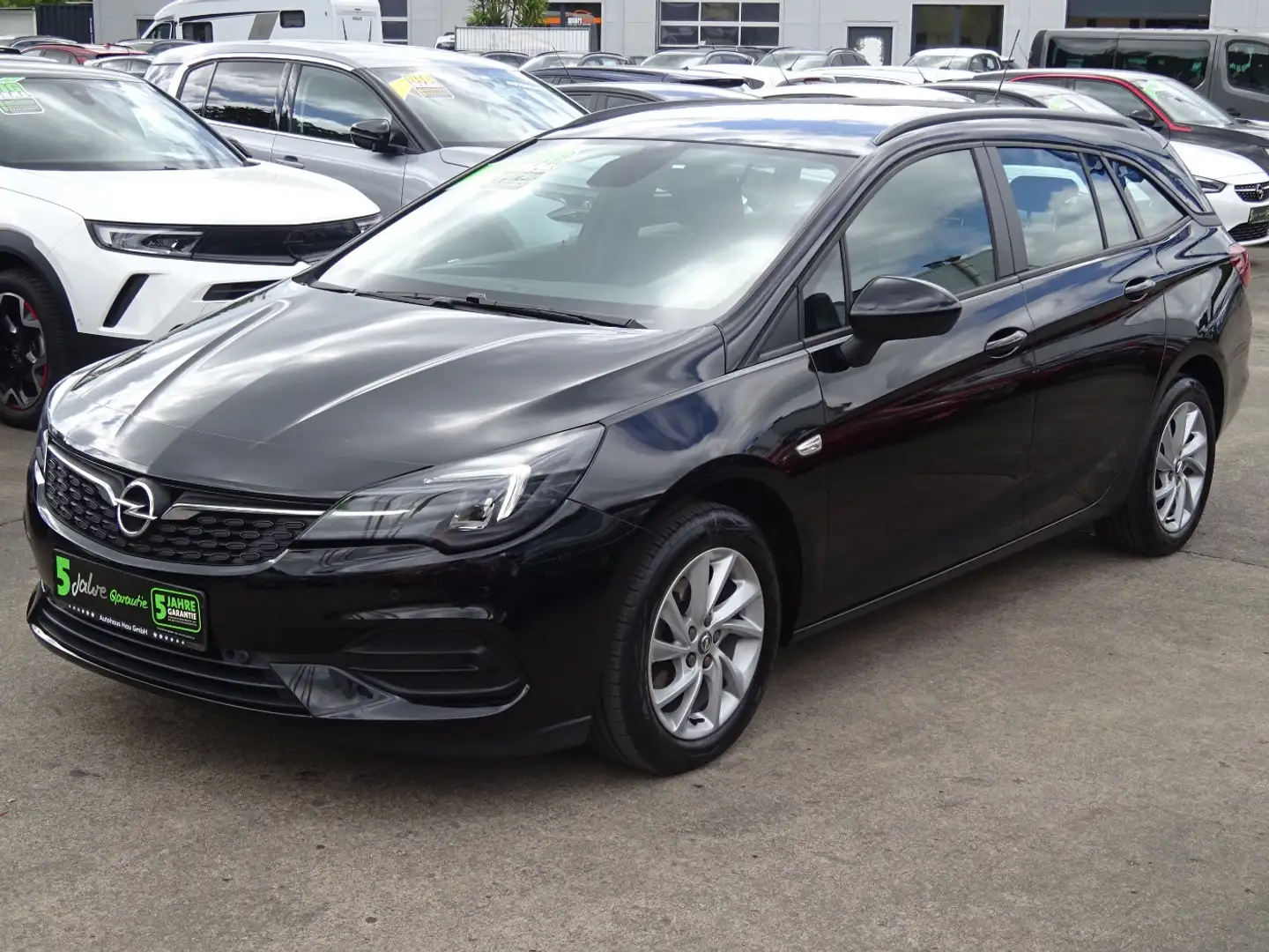 Opel Astra ST 1.2 Turbo Edition Anhängerkupplung! Schwarz - 2