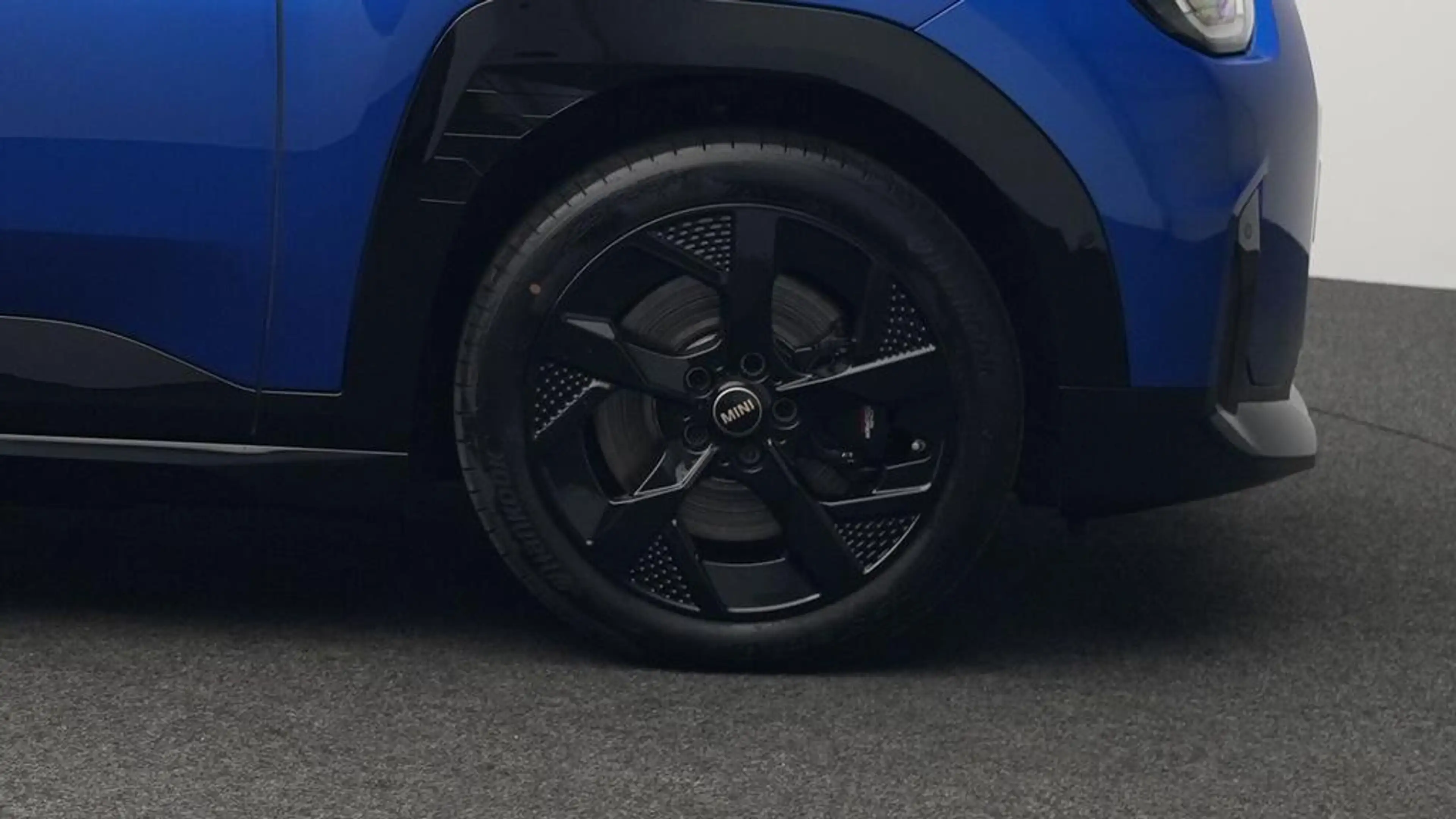 MINI Aceman John Cooper Works Trim — photo 9