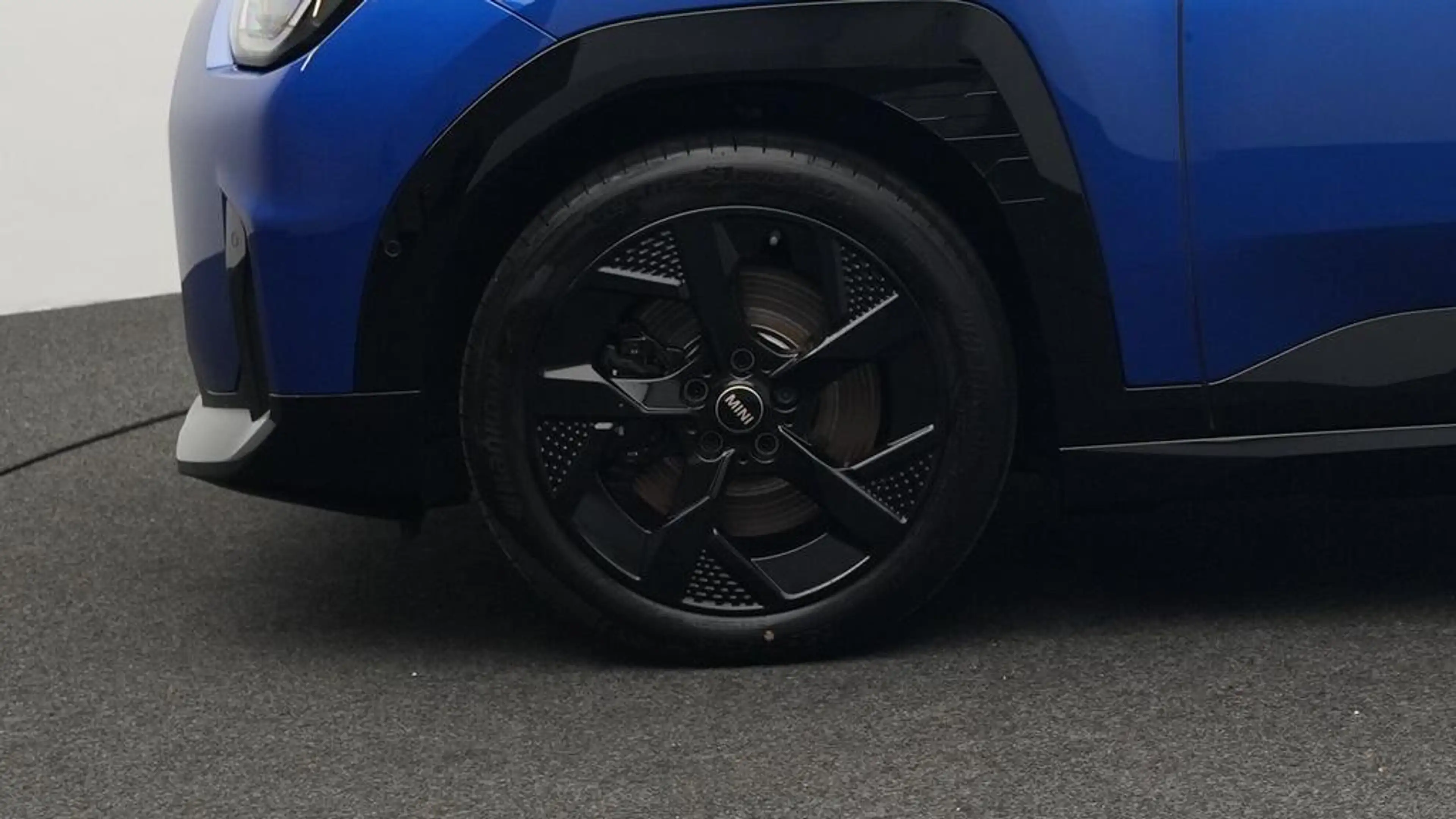 MINI Aceman John Cooper Works Trim — photo 12