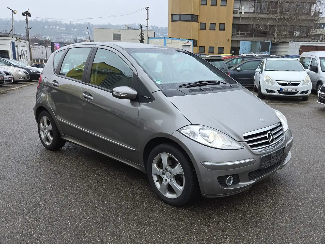 Mercedes-Benz A 170