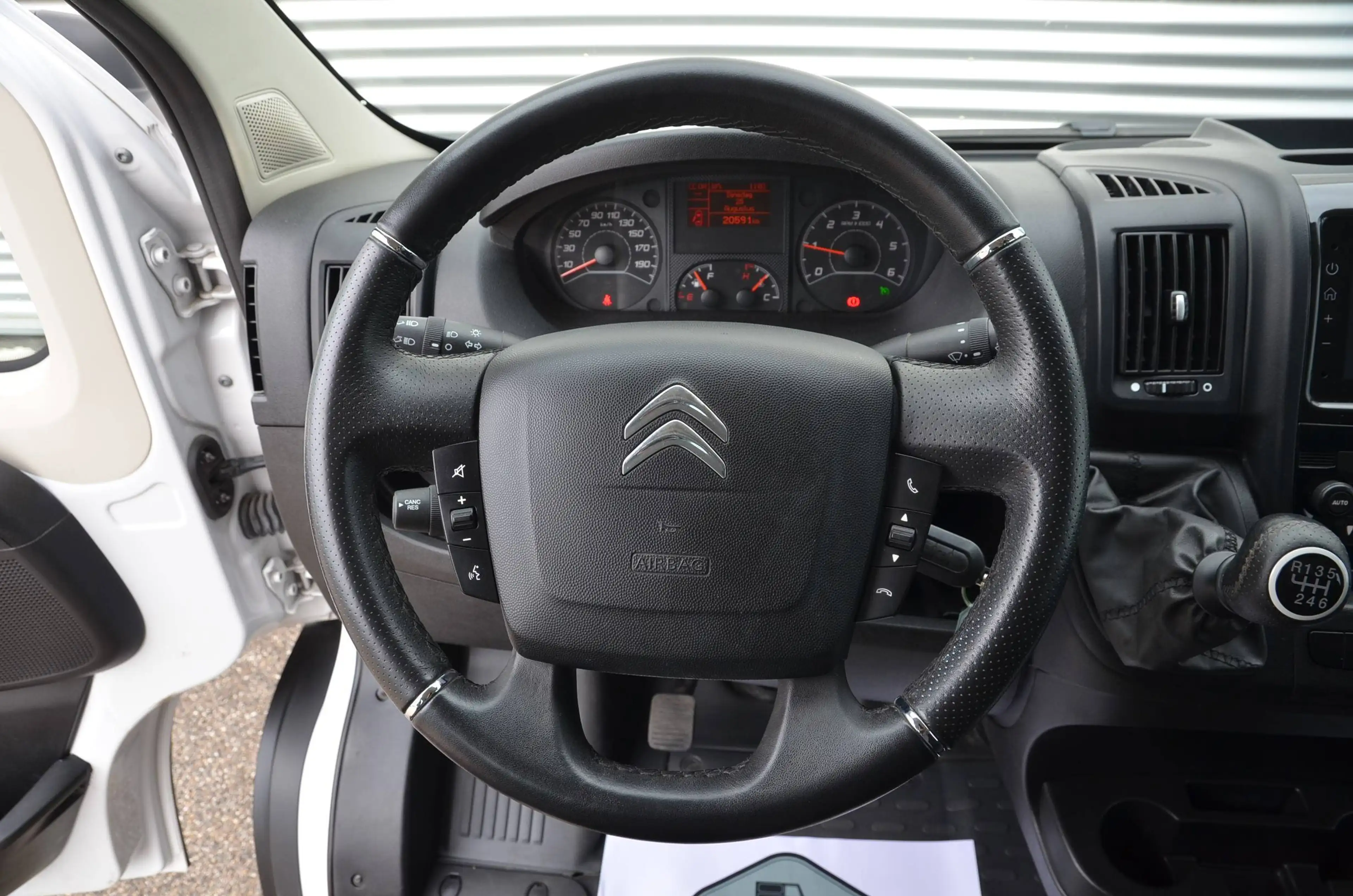 Citroen Jumper 2.2HDI- Dubbelcabine- Openlaadbak- 20990+BTW — photo 14