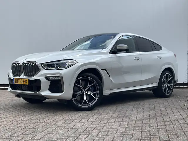 BMW X6 view 14