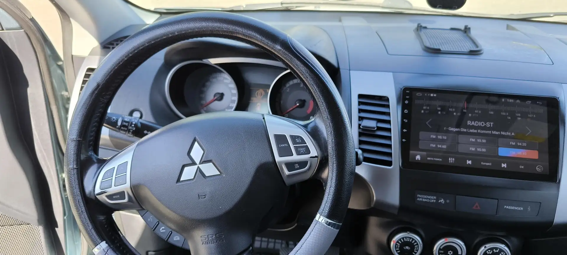 Mitsubishi Outlander 2.2 DI-D 4WD Instyle - 1